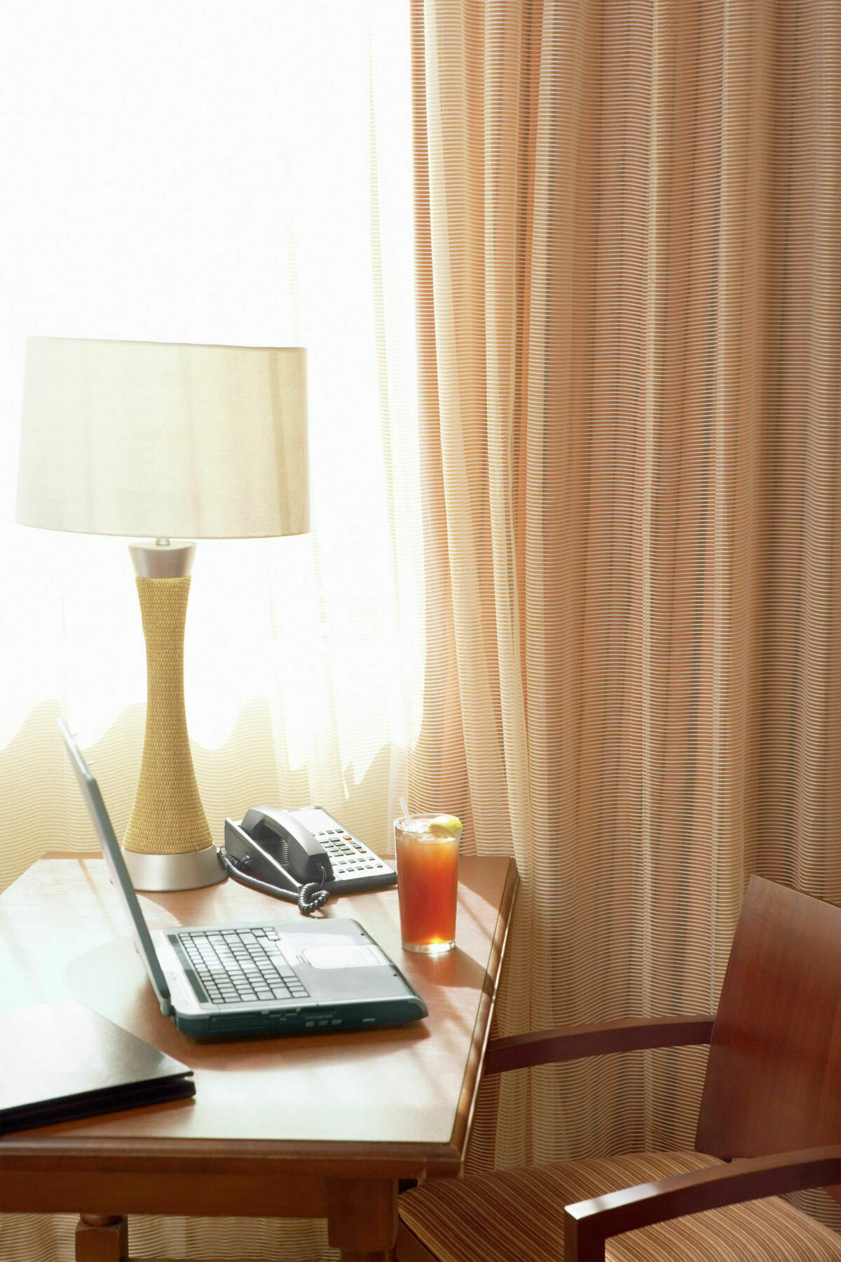 Country Inn & Suites By Radisson, Pella, Ia Bagian luar foto